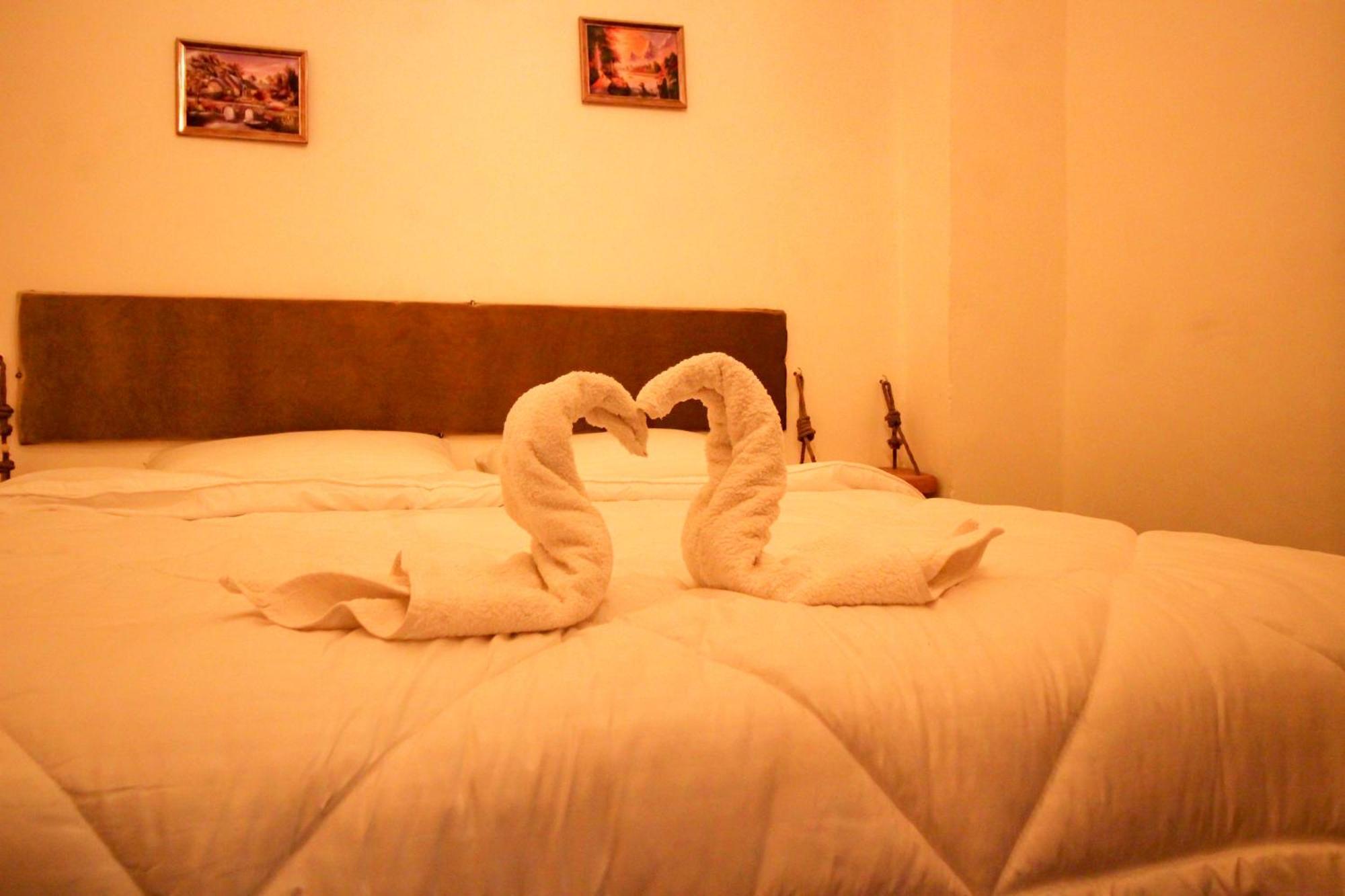 Petra Nefnaf Hostel Wadi Musa Exterior photo