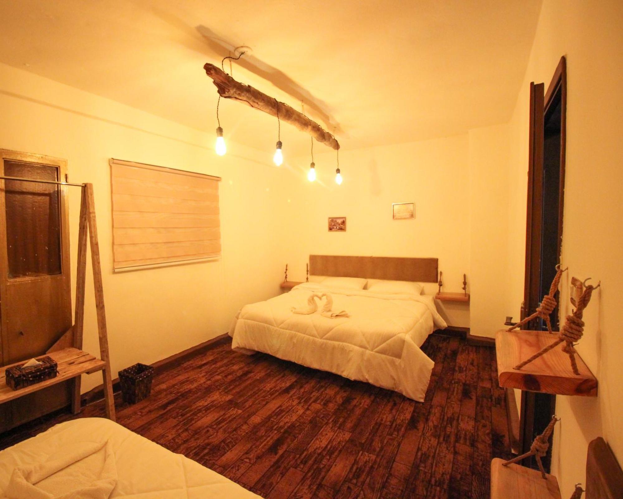 Petra Nefnaf Hostel Wadi Musa Exterior photo