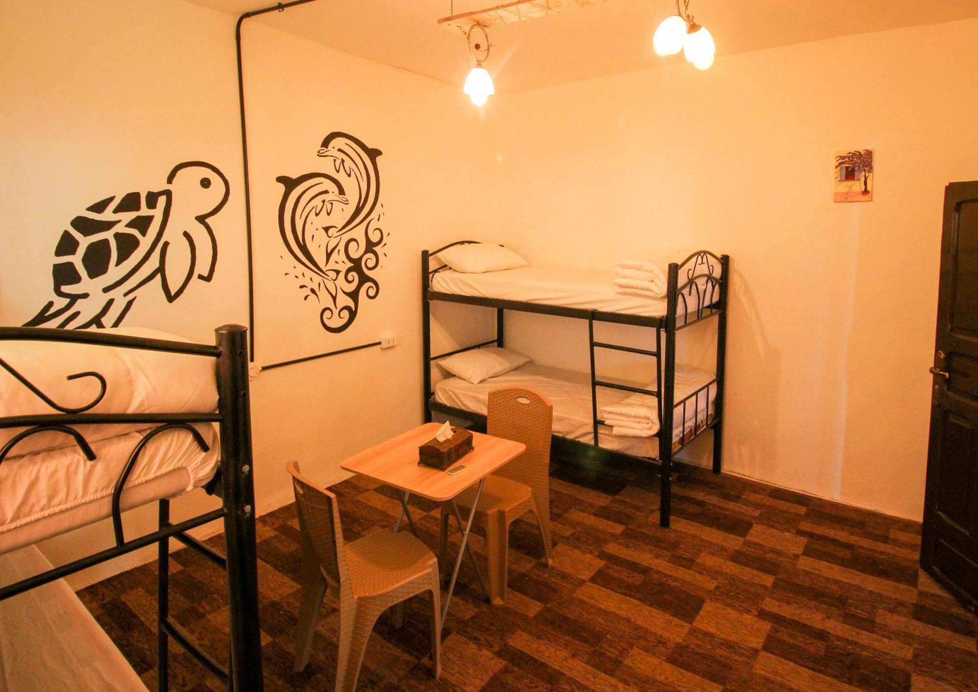 Petra Nefnaf Hostel Wadi Musa Exterior photo