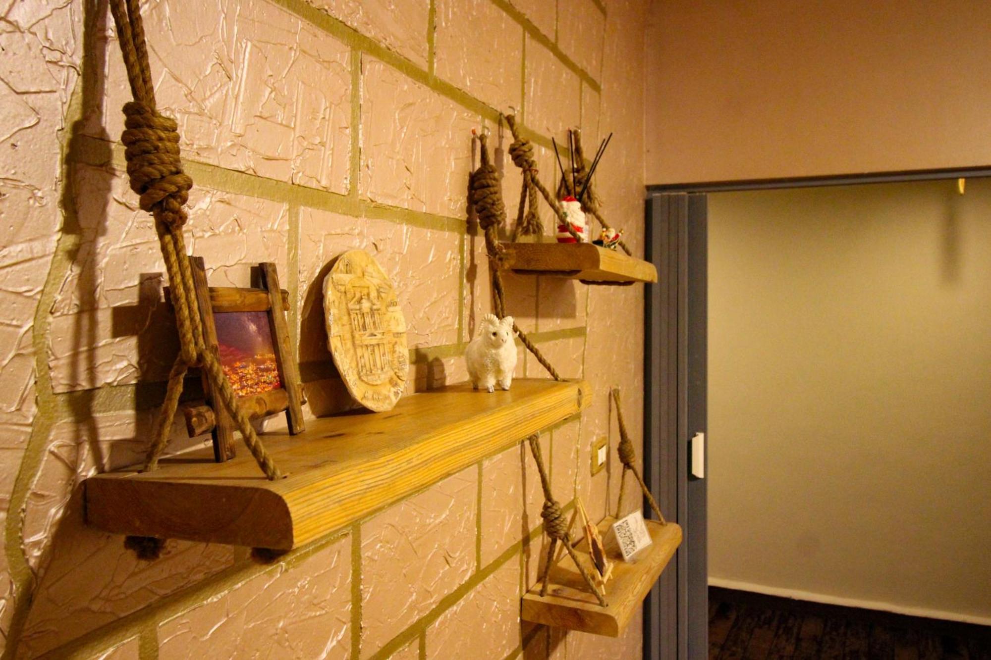 Petra Nefnaf Hostel Wadi Musa Exterior photo