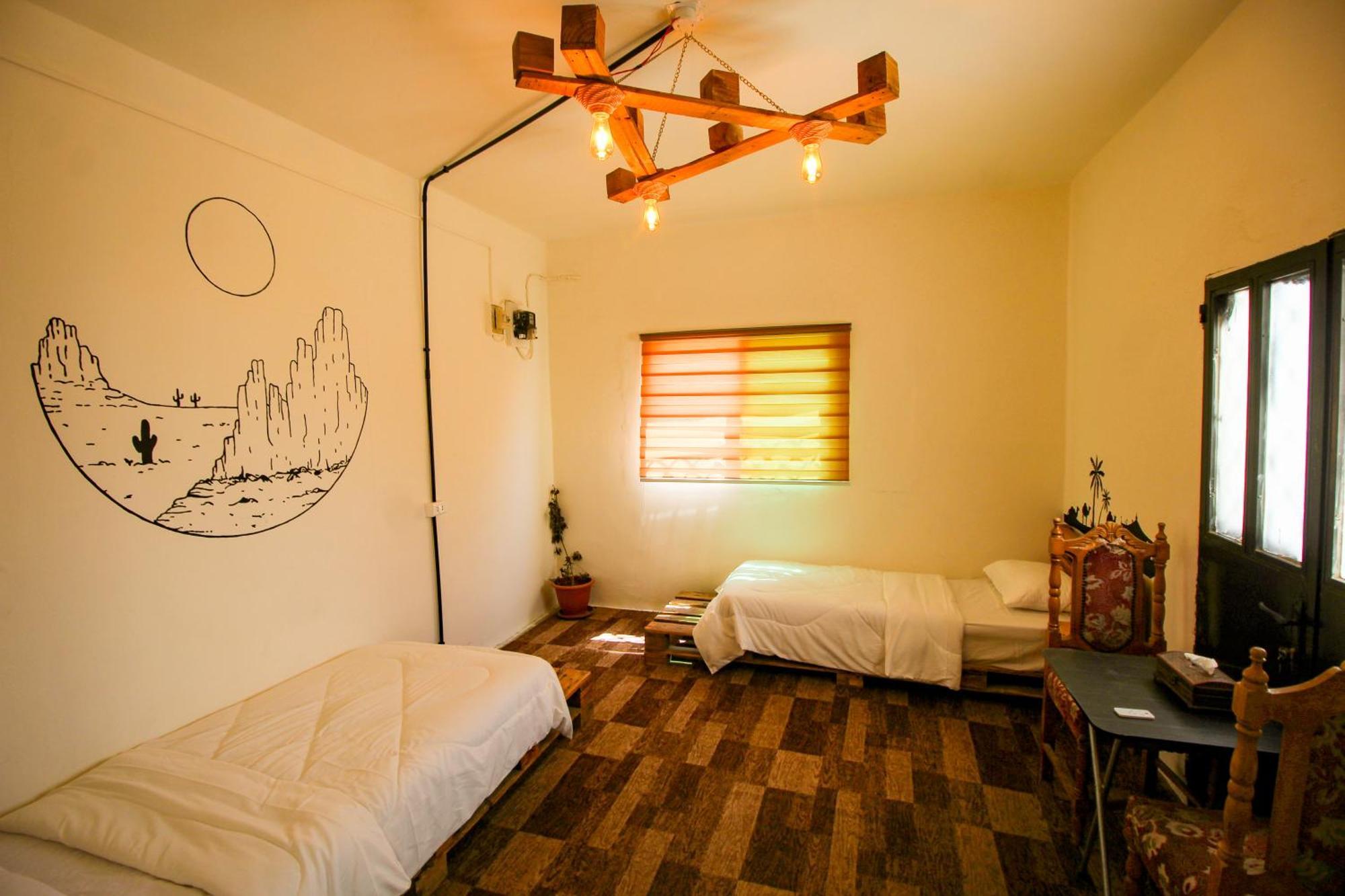 Petra Nefnaf Hostel Wadi Musa Exterior photo
